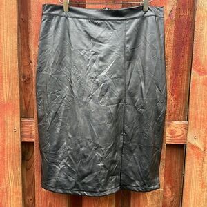 Women’s Plus Size Trill Sofe Leather Pencil Skirt Size 3X